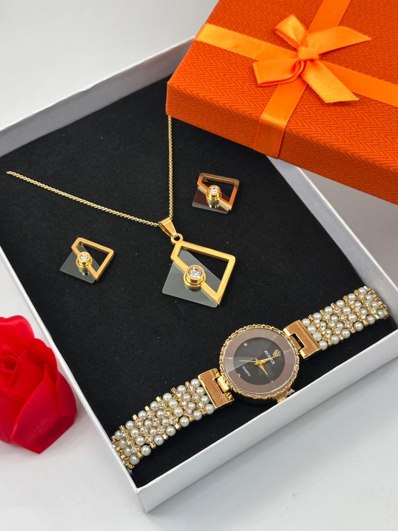 Ensemble Coffret Bijoux ( Chaîne Et Montre )Or