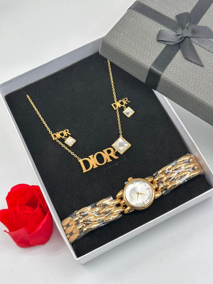 Ensemble Coffret Bijoux ( Chaîne Et Montre )Or